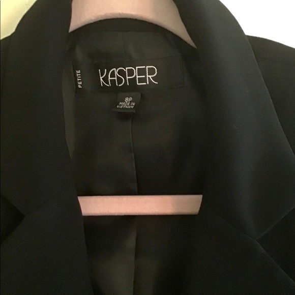 Kasper Blazer petites Black  lined 8P💕great shape button front versatile - Picture 3 of 11